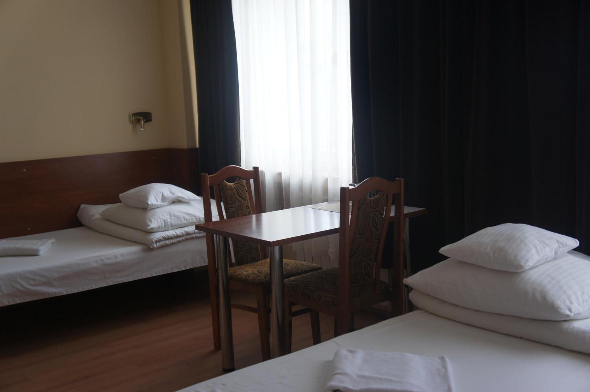 Nu Hotel Лодзь Екстер'єр фото