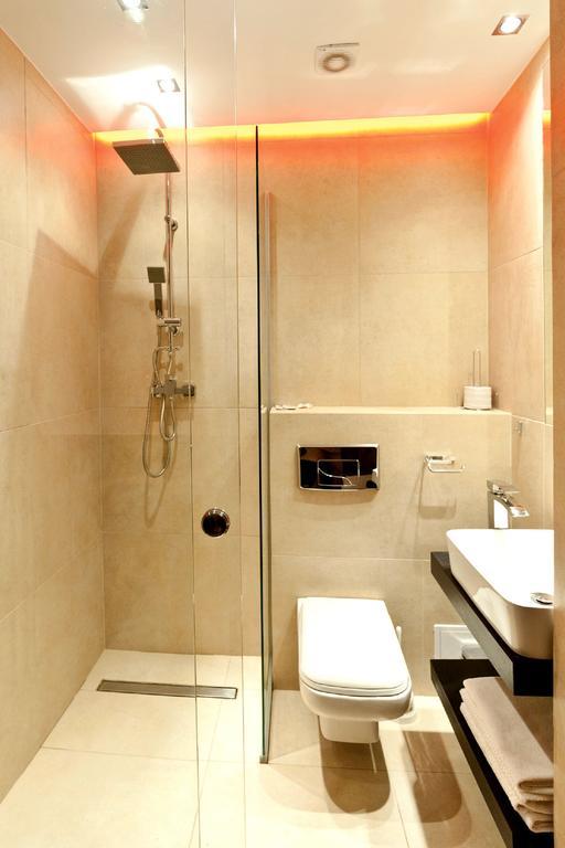 Nu Hotel Лодзь Екстер'єр фото