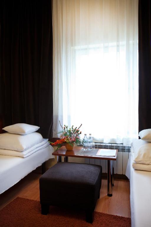 Nu Hotel Лодзь Екстер'єр фото