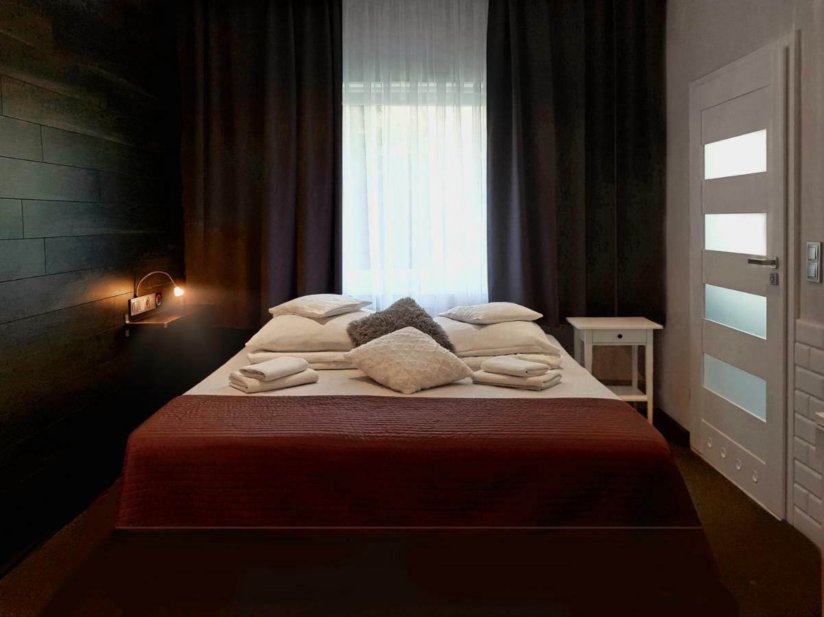 Nu Hotel Лодзь Екстер'єр фото
